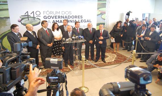 Nove governadores da Amazônia Legal participaram de Fórum na capital amazonense (Foto: Secom-RR)