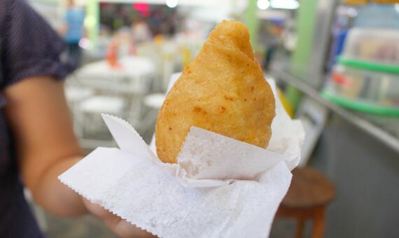 É preciso verificar se lanchonetes possuem qualificação para preparar alimentos (Foto: Diane Sampaio)