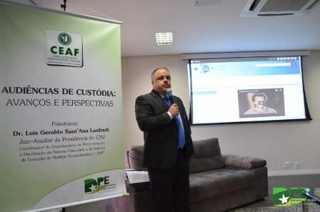 Durante a palestra, Lanfredi destacou que atualmente o Brasil tem a terceira maior população carcerária do planeta (Foto: Divulgação)