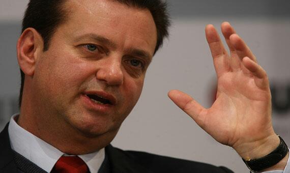 Ministro das Cidades, Gilberto Kassab, concedeu entrevista à Folha (Foto: Divulgação)