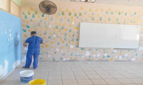 Governo do Estado afirmou que vai continuar com a reforma das 382 escolas (Foto: Divulgação)