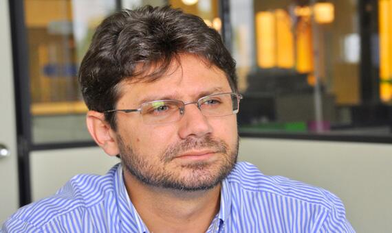 Prefeito Enildo Júnior diz que posse será até março de 2016 (Foto: Ribamar Rocha)