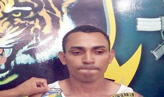 Foragido da Penitenciária, Denílson Florêncio foi preso ontem, suspeito de participar de um furto a uma loja (Foto: Divulgação)