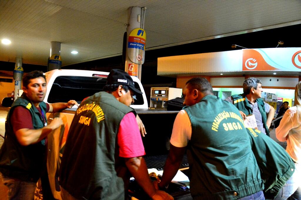 Os infratores tem equipamentos apreendidos e pagam multas caras (Fotos: Marcos Lima)