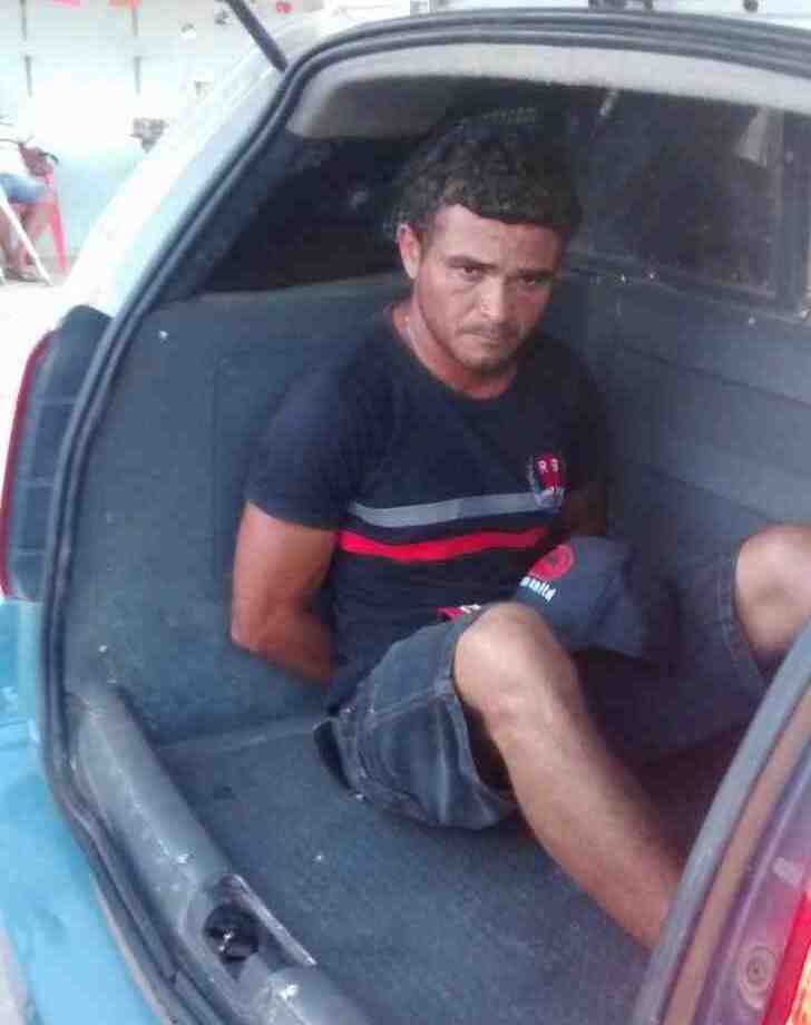 Antônio Carlos Cunha foi reconhecido e uma denúncia levou a Polícia até hoje, que foi preso em uma loja de CDs