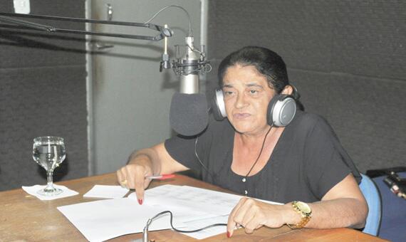 Deputada Aurelina Medeiros é a autora do projeto (Foto: Samara Cordeiro)