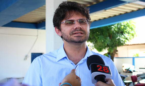 Prefeito Enildo Júnior afirmou que sessão da Câmara não teria validade (Foto: Diane Sampaio)