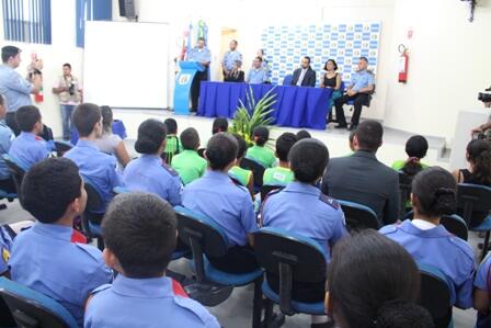 O concurso premiará os três melhores desenhos e as três melhores redações  (Foto: Diane Sampaio)