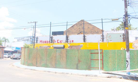 De acordo com o Iphan, embora não fosse tombada, edificação deveria ser preservada (Foto: Diane Sampaio)