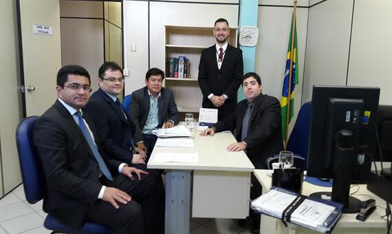 Acordo foi assinado na 1ª Vara do Trabalho de Boa Vista, na manhã de ontem (Foto: Divulgação)