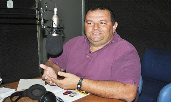 Agrônomo da MDA, Márcio Granjeiro, afirma que projeto leva conhecimento para as áreas rurais do Estado (Foto: Samara Cordeiro)