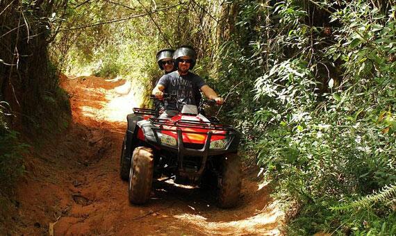 Aventura desafia motoristas em percurso diversificado – Foto: Divulgação