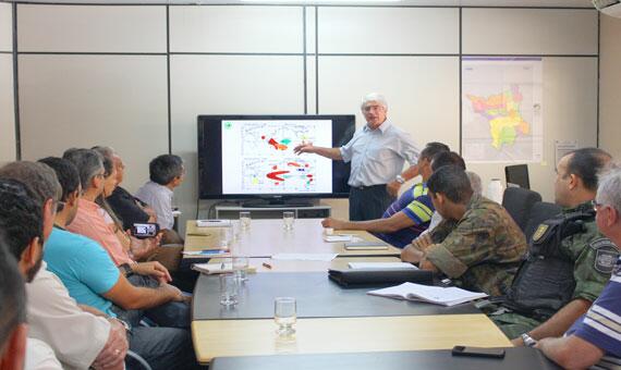 Autoridades temem que tragédia de 1998 se repita neste período de forte estiagem (Foto: Diane Sampaio)