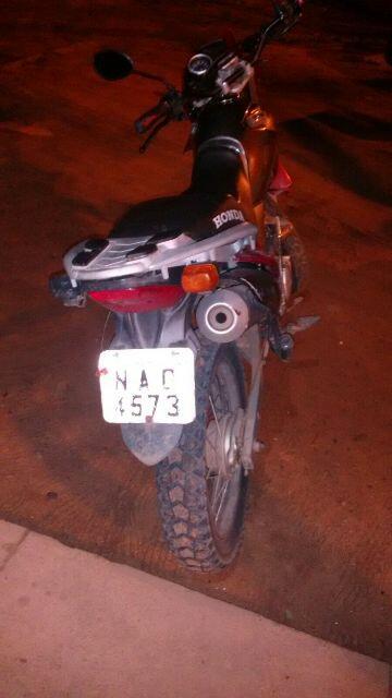 Motocicleta foi recuperada no bairro Cidade Satélite (Foto: Divulgação/Romu)