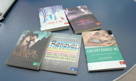 A Editora Novo Conceito dá dicas de novos livros lançados (Fotos Diane Sampaio)
