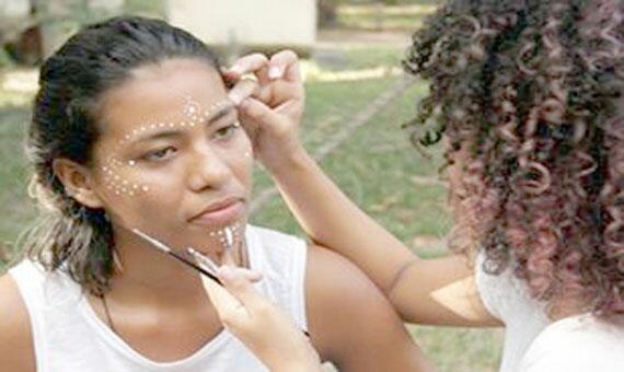 As dez fotografias do projeto estarão expostas na sexta-feira (20)