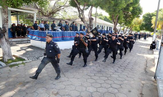 Solenidade na Polícia Militar: Comando da PM se prepara para implantar Polícia Comunitária (Foto: Antônio Diniz)