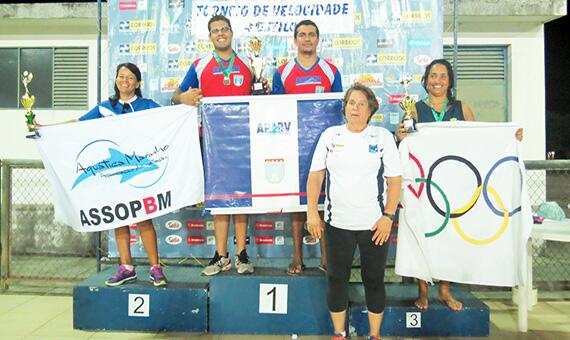 Apabv sobe no lugar mais alto do pódio da competição (Foto: Divulgação/Fedar)