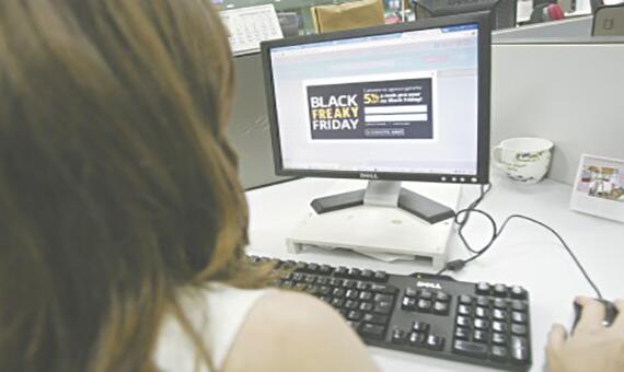 Além de lojas e pontos fixos, Black Friday ocorrerá em vários sites (Foto: Divulgação) Além de lojas e pontos fixos, Black Friday ocorrerá em vários sites (Foto: Divulgação)