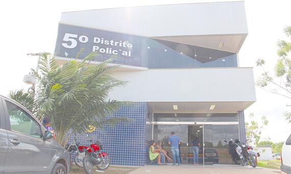 Caso foladrões agiam no 4º DP (Foto: Diane Sampaio)