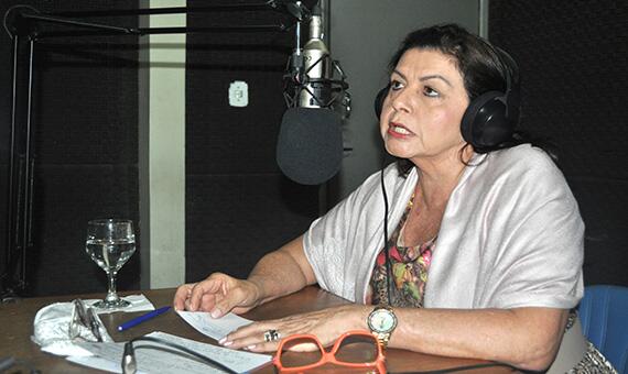 Governadora Suely Campos, durante entrevista na Rádio Folha neste domingo, 29 (Foto: Samara Cordeiro)