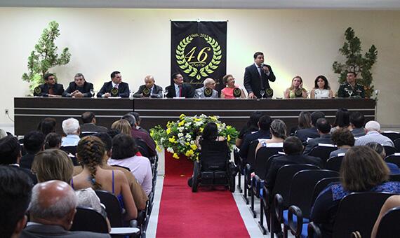 Solenidade realizada na Universidade Federal de Roraima (UFRR) homenageou ex-vereadores e atuais, além de várias autoridades (Foto: Diane Sampaio)