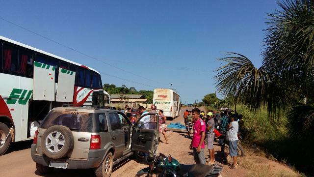 Conforme um dos manifestantes, cerca de 80 pessoas estão no local (Foto: Divulgação)