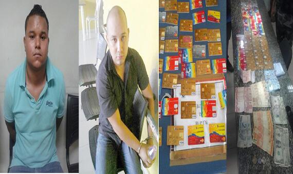 Com os dois venezuelanos foram encontrados cerca de 90 cartões de crédito de pessoas diferentes (Foto: Divulgação)
