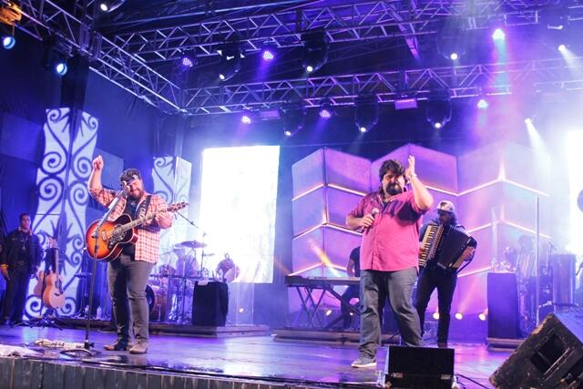 Dulpa César Minotti e Fabiano se apresentam neste domingo, 06 (Foto: Divulgação)