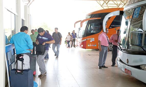 Vendas de passagens interestaduais caíram (Foto: Antonio Diniz)