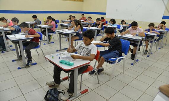 Alunos responderam 20 questões objetivas de Língua Portuguesa e Matemática (Fotos: Eides Antonelli/Secom)