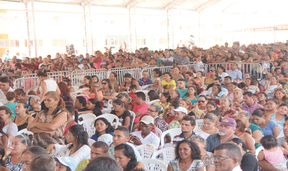 Estimativa da Polícia Militar é que evento reuniu cerca de cinco mil pessoas (Foto: Dione dos Santos)