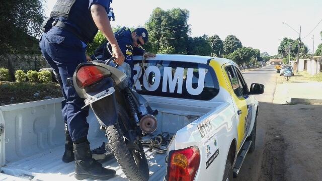 Motocicleta recuperada (Foto: Divulgação)
