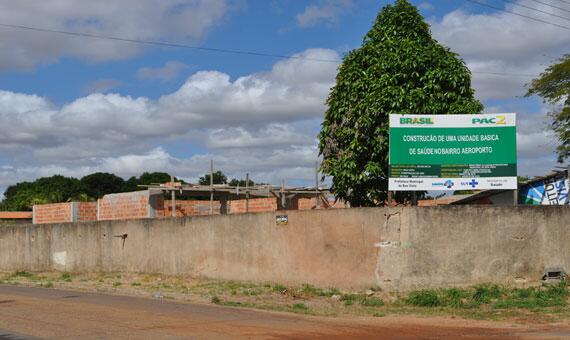 Obra de R$ 340 mil deveria ter sido concluída em agosto deste ano (Foto: Samara Cordeiro)