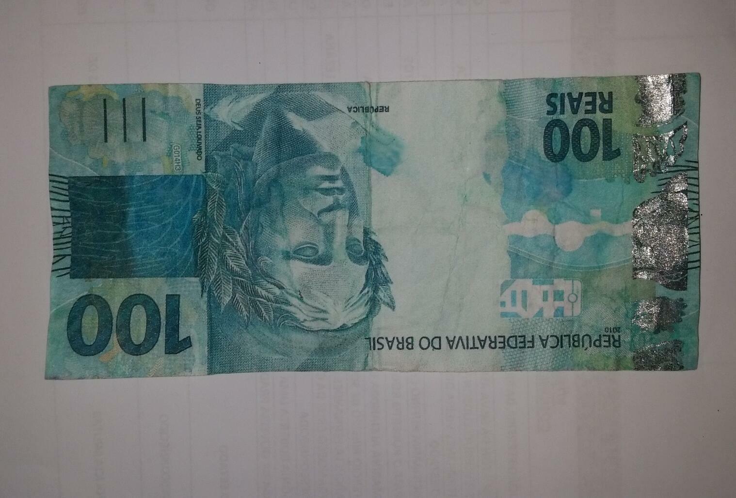 Por duas vezes, o suposto casal tentou passar a nota