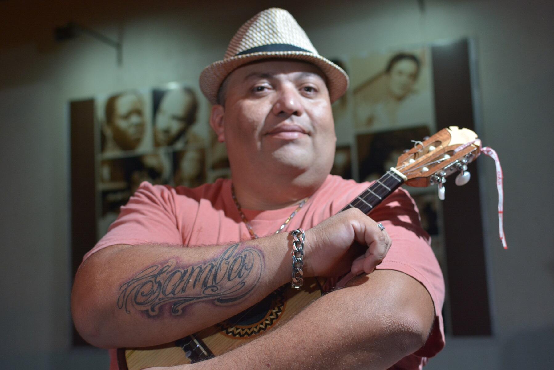 O sambista irá lançar no domingo (10) o seu primeiro disco (Fotos Leandro Px)