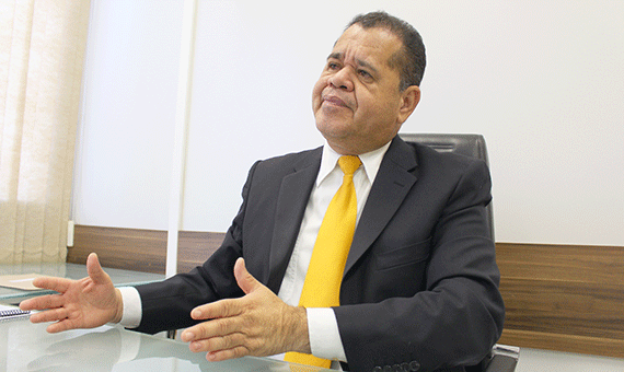 Deputado estadual Jânio Xingu foi o relator do Orçamento para 2016 (Foto: Arquivo/Folha)