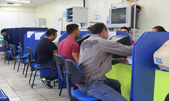 Neste início de ano, procura por vagas no mercado está sendo tímida (Foto: Diane Sampaio)