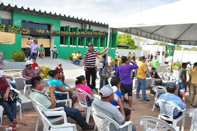 Líderes indígenas reivindicam uma nova nomeação (Foto:Rodrigo Sales)