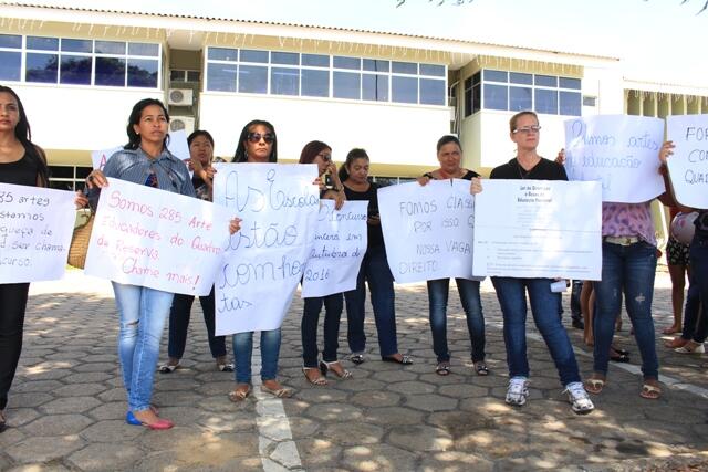 Protesto na PMBV (Foto: Diane Sampaio)