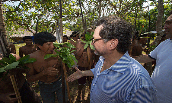 Presidente da Funai durante oitiva com indígenas Waimiri-Atroari, em outubro do ano passado (Foto: Mário Vilela/Funai)