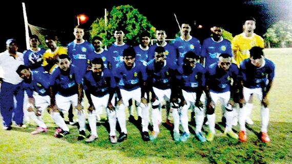 O elenco do Jomasaga do Brasil Futebol Clube, de Boa Vista (Foto: Divulgação)