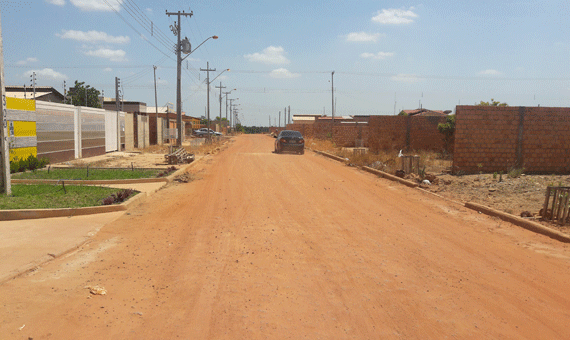 A rua Capela receberá asfalto somente em um trecho (Foto: Samara Cordeiro)