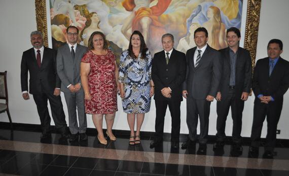 Governadora Suely Campos e seus novos integrantes da equipe de governo (Foto: Rodrigo Sales)