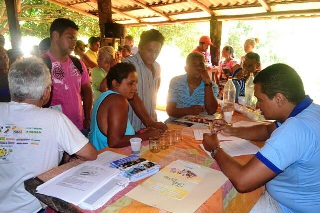 O atendimento prevê um pré-cadastro e orientações sobre concessão de crédito (Foto: Divulgação Secom)