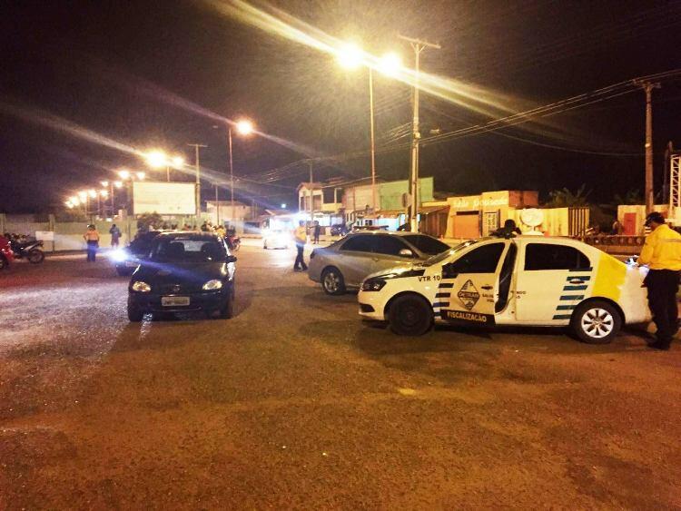 As abordagens foram feitas em diversos pontos da Capital (Foto: Ascom/Detran)