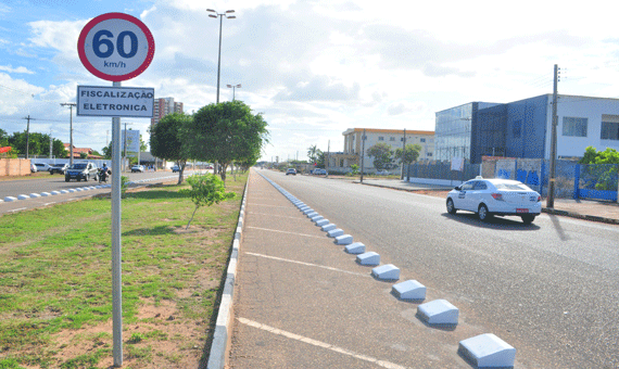 Avenida Ville Roy é uma das vias que passarão a contar com fiscalização eletrônica pelo Smtran (Foto: Rodrigo Sales)