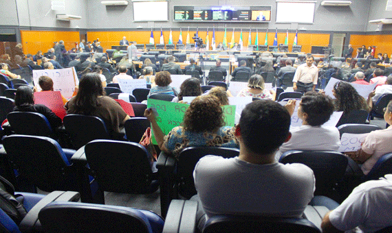 Categorias que têm interesse na análise dos vetos acompanharam a sessão de ontem (Foto: Diane Sampaio)