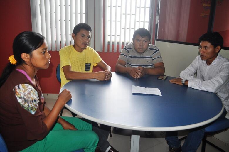 Segundo o grupo, mais de 50 pessoas foram lotadas em comunidades distante (Foto: Rodrigo Sales)