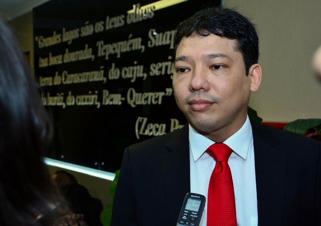 Presidente da Comissão, Massamy Eda (PMDB) (Foto: Supcom ALE)